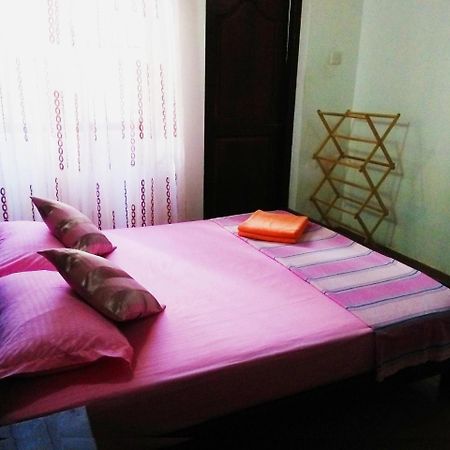 Ruslanka Homestay Ettukala Екстериор снимка
